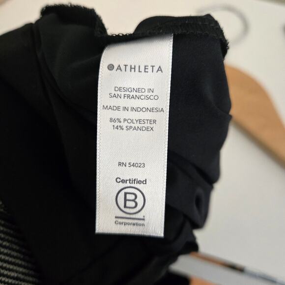 Athleta Black Athletic Dress Shorts Tie Waist Size 6 Skyline Short II - Picture 6 of 6